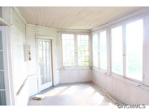 330 N. Washington Street - Photo 3