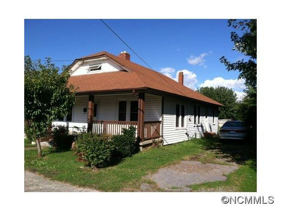 1287 Brown Avenue - Photo 2