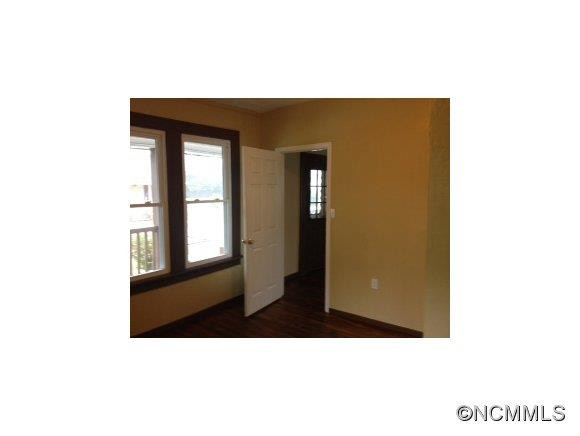 1287 Brown Avenue - Photo 12