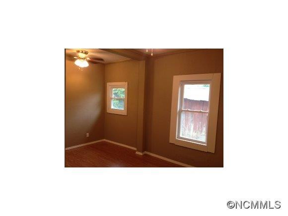 1287 Brown Avenue - Photo 7