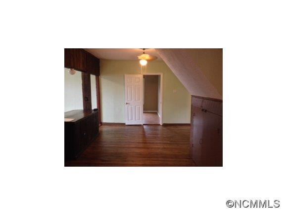 1287 Brown Avenue - Photo 9