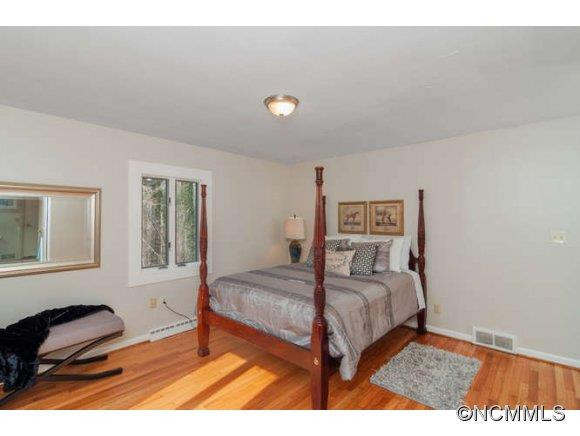 335 Vanderbilt Road - Photo 17