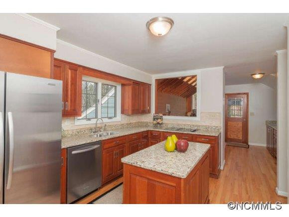 335 Vanderbilt Road - Photo 7