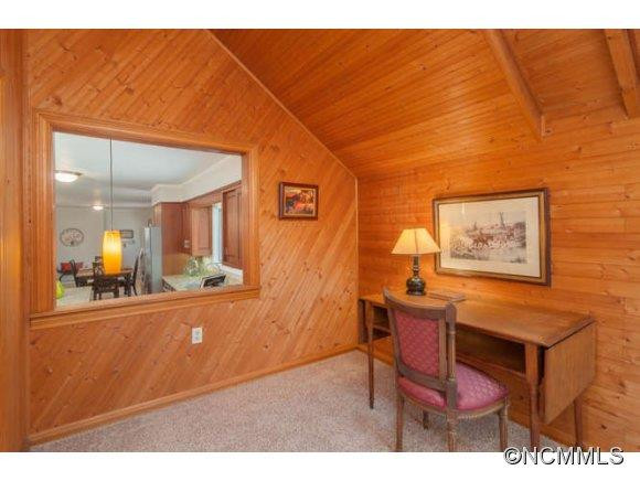 335 Vanderbilt Road - Photo 10