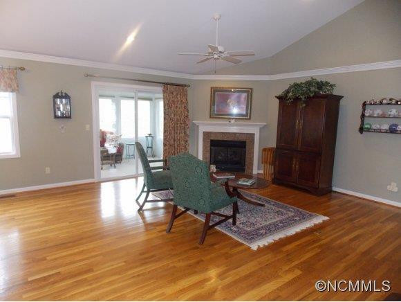 277 Charlestown Drive - Photo 3