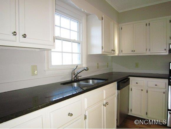 98 Oak Hill Road - Photo 11