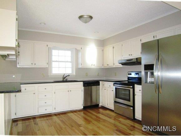 98 Oak Hill Road - Photo 10