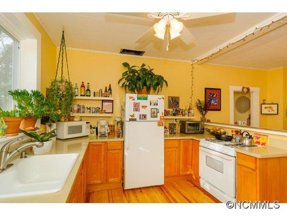 62 Westview Drive - Photo 11