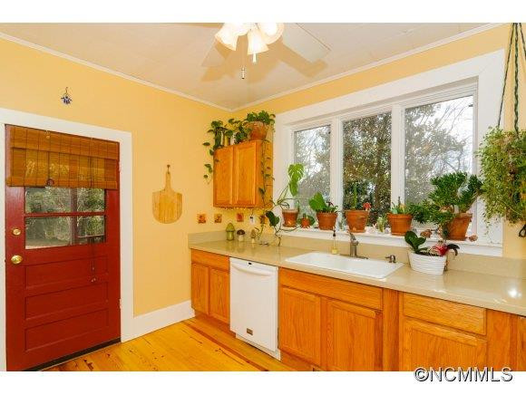 62 Westview Drive - Photo 12