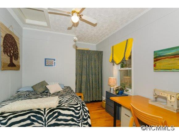62 Westview Drive - Photo 14