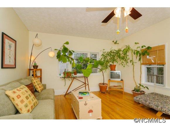 62 Westview Drive - Photo 7