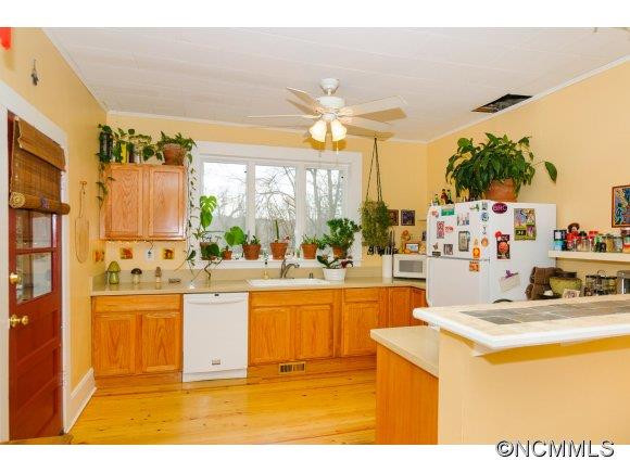 62 Westview Drive - Photo 9