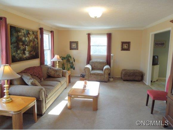 20 Ridgeway Drive - Photo 4