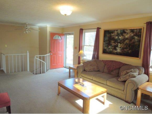 20 Ridgeway Drive - Photo 5