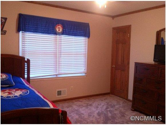 2275 Landrum Road - Photo 9