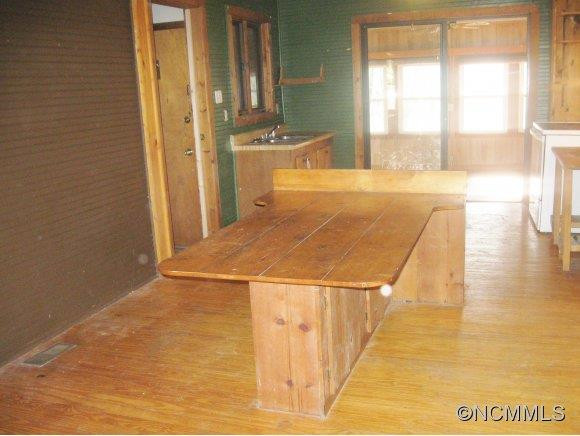474 Lakey Gap Rd - Photo 4
