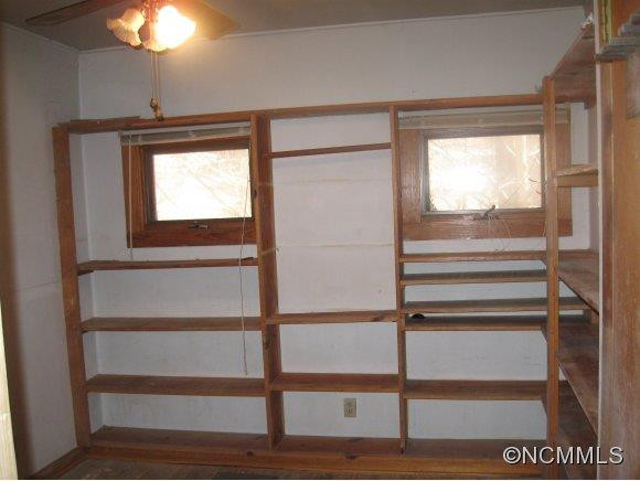 474 Lakey Gap Rd - Photo 5