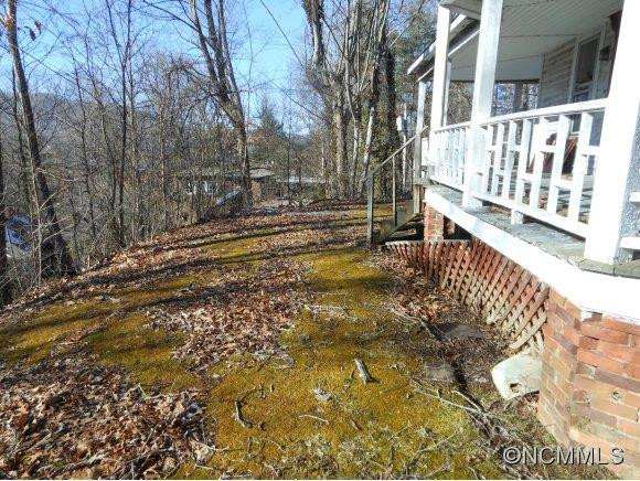 82 Hamer Avenue - Photo 3