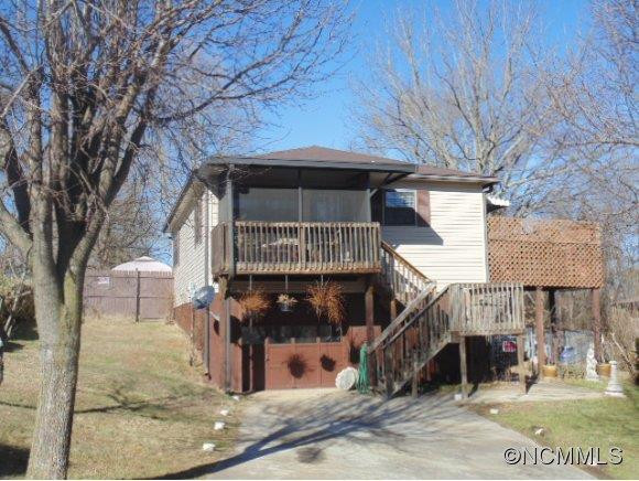 213 Edgar Street