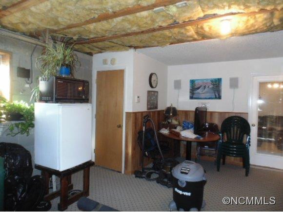213 Edgar Street - Photo 12