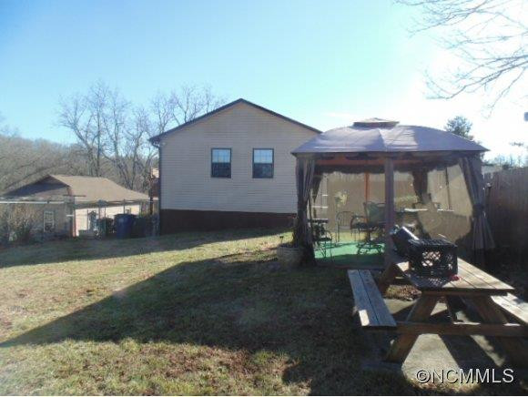 213 Edgar Street - Photo 13