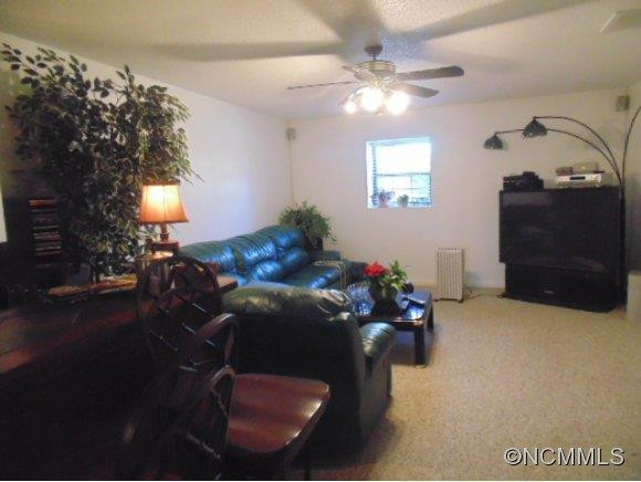 213 Edgar Street - Photo 6
