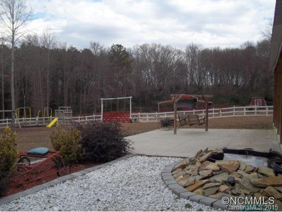 210 Phillips Drive - Photo 11