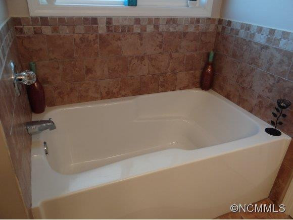 215 Butternut Lane - Photo 12