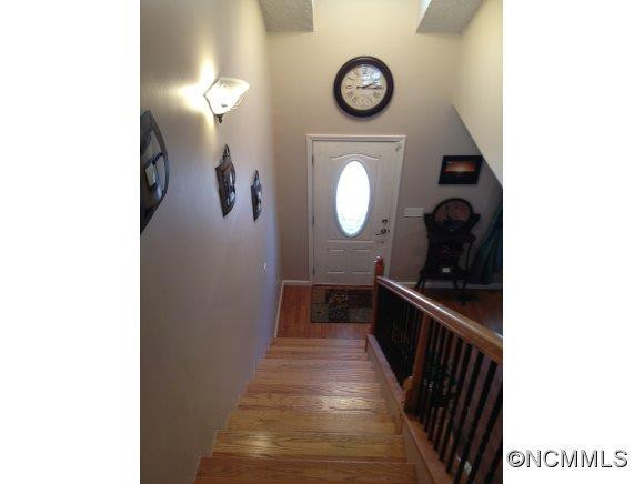 215 Butternut Lane - Photo 14