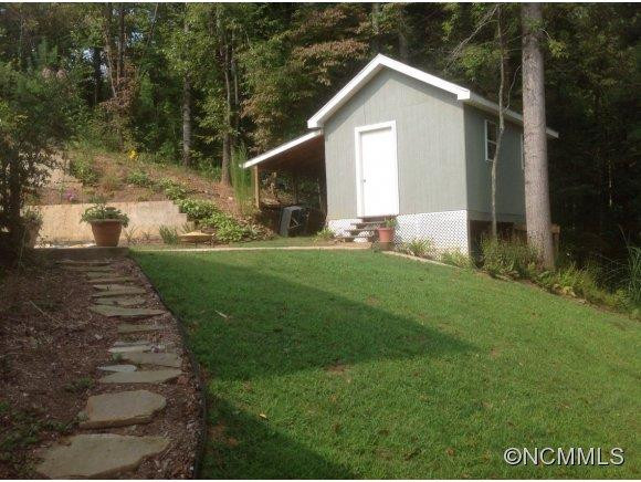 215 Butternut Lane - Photo 18