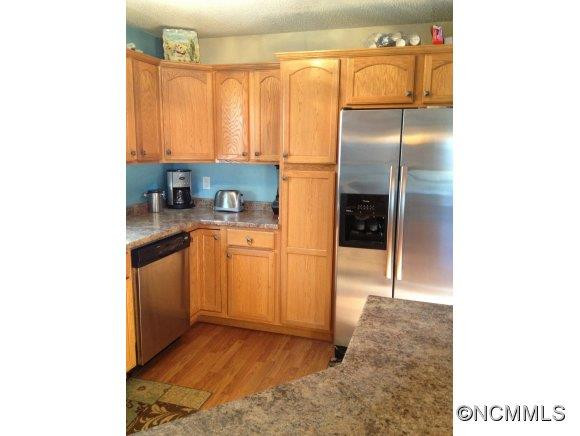 215 Butternut Lane - Photo 7