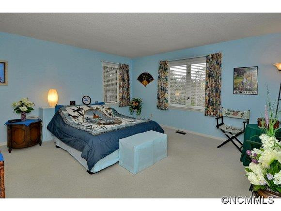 320 Colony Lane - Photo 11