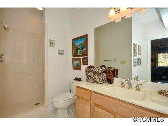 145 Sugar Maple Heights - Photo 17