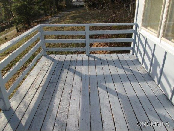 12 EAST CREST - Photo 17