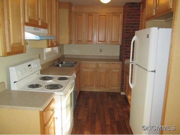 12 EAST CREST - Photo 7