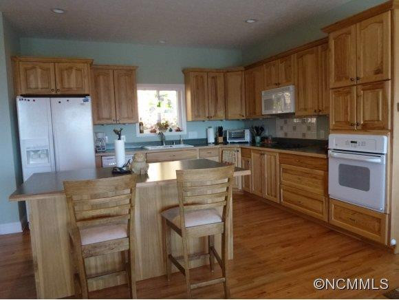 144 Wedgewood Road - Photo 8