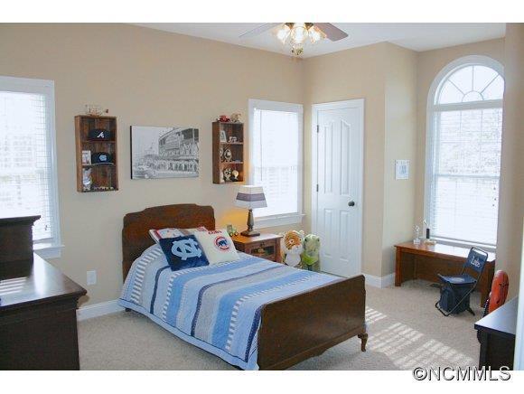241 Hunters Trace - Photo 21
