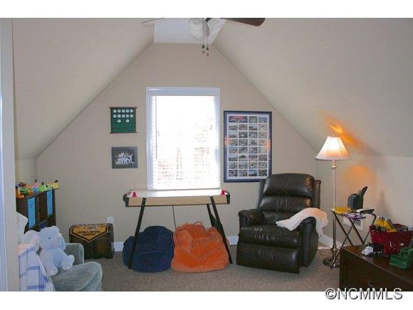241 Hunters Trace - Photo 23