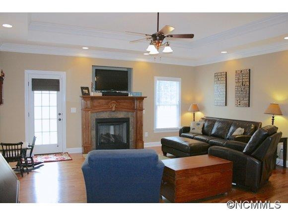 241 Hunters Trace - Photo 8