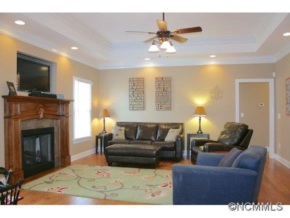 241 Hunters Trace - Photo 9