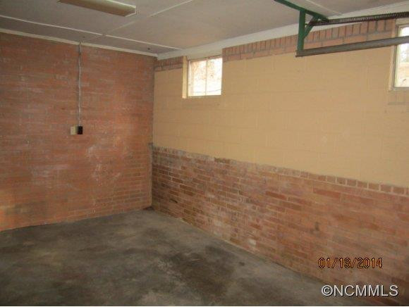 331 Browning Ave - Photo 15