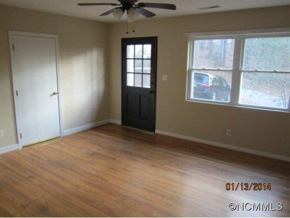 331 Browning Ave - Photo 5