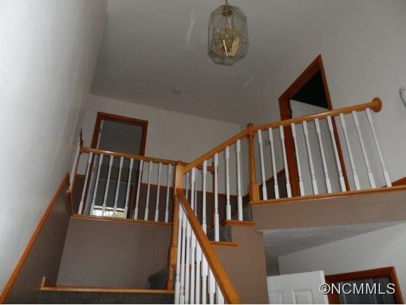 134 Caldonia Drive - Photo 8