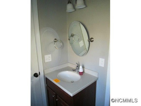 48 Sequoia  Dr - Photo 15