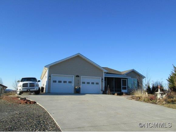 384 Heather Downs Dr - Photo 2