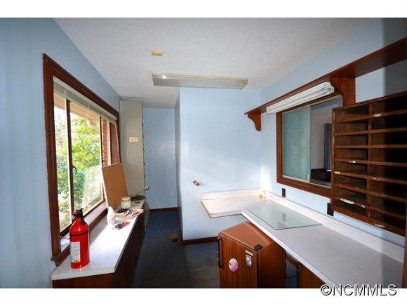 131 New Market Road - Photo 13