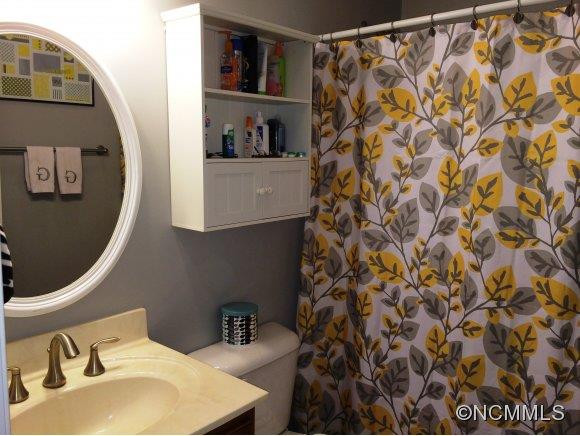 246 Springfield Meadow Drive - Photo 16