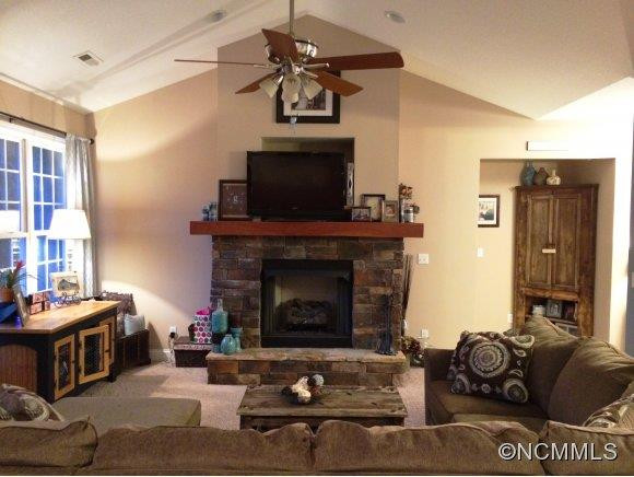 246 Springfield Meadow Drive - Photo 6