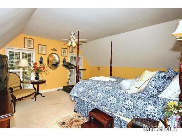 12 East Forest Road - Photo 16