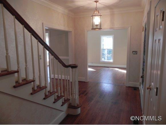 12 East Forest Road - Photo 4